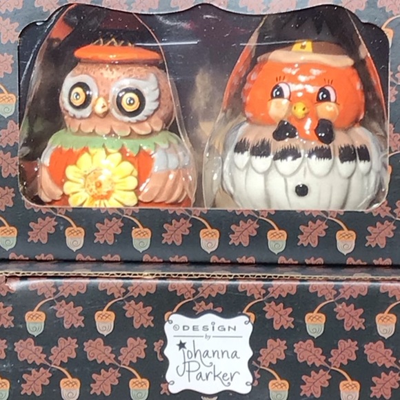 Johanna Parker turkey and owl Salt & Pepper Shakers 🍁 - Picture 9 of 16
